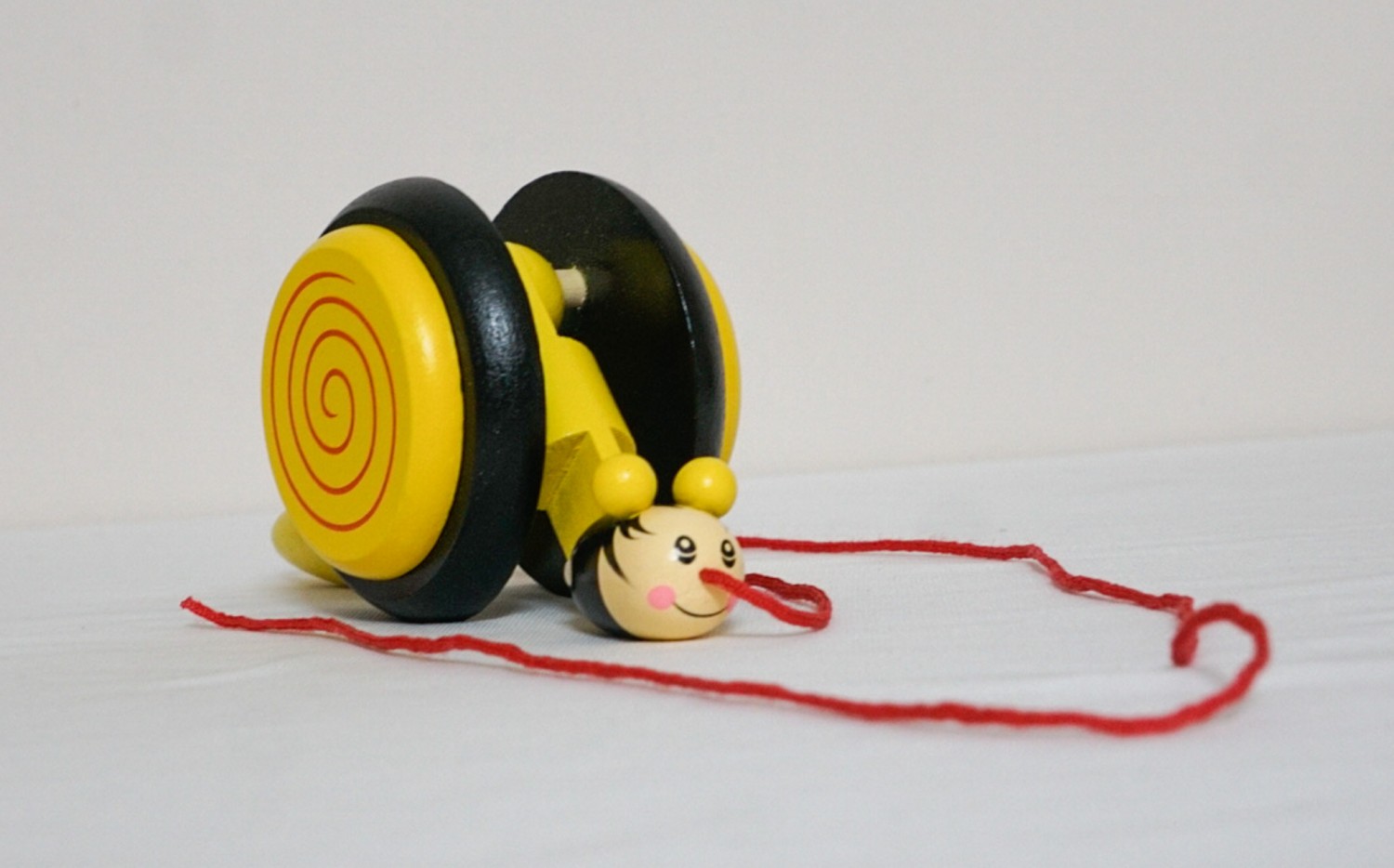 Channapatna Moving Snail Small (L=9CM, W=23CM)